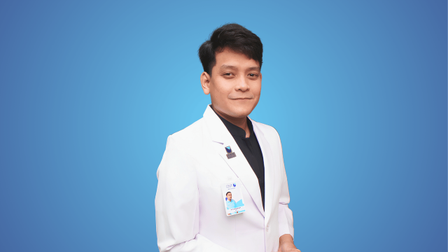 dr. Oggy Satriya Putra, SpM